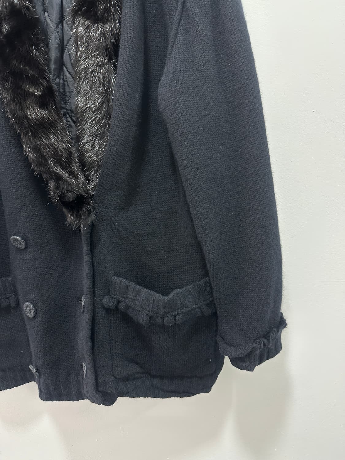 00s fur trimming double buttoned knit ja 상품이미지8