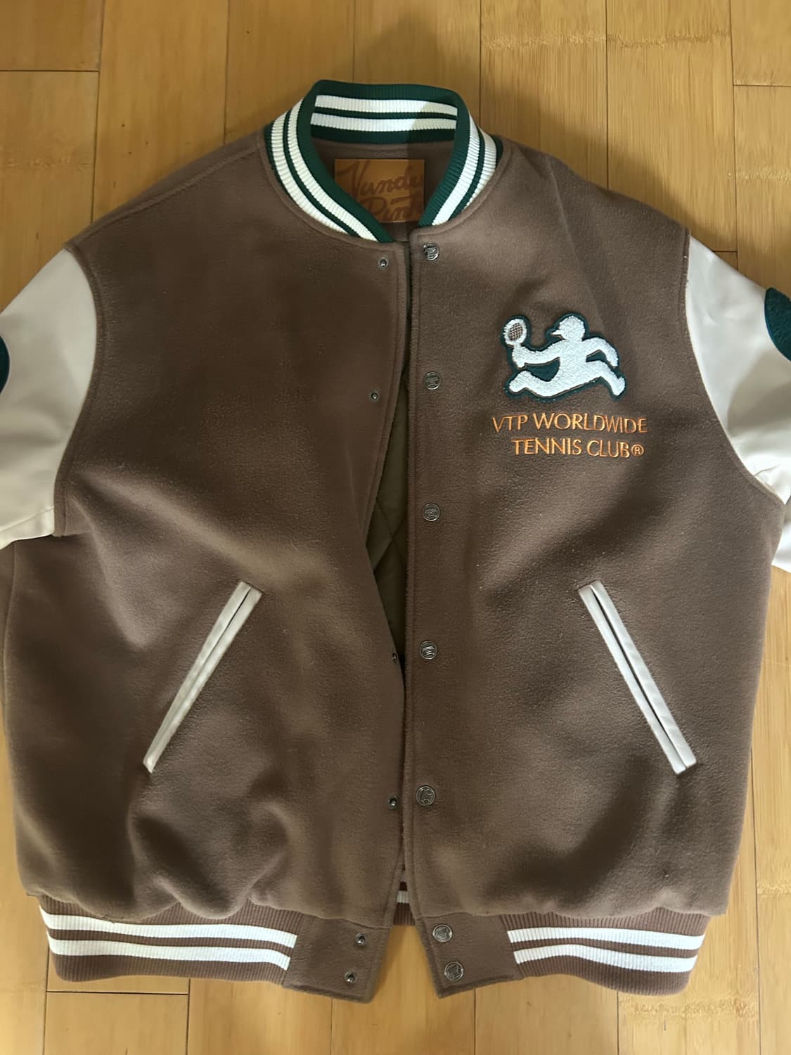 반디더핑크 테니스 바시티 상품이미지1