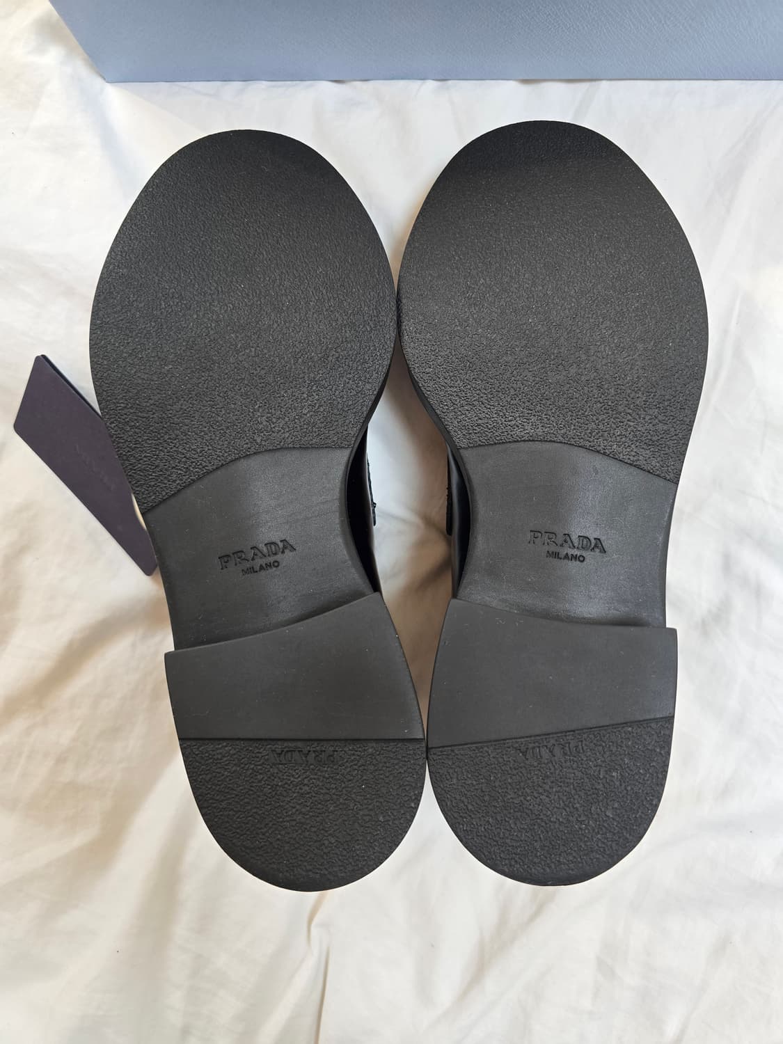 프라다 초콜릿 브러쉬드 로퍼 36.5 상품이미지4