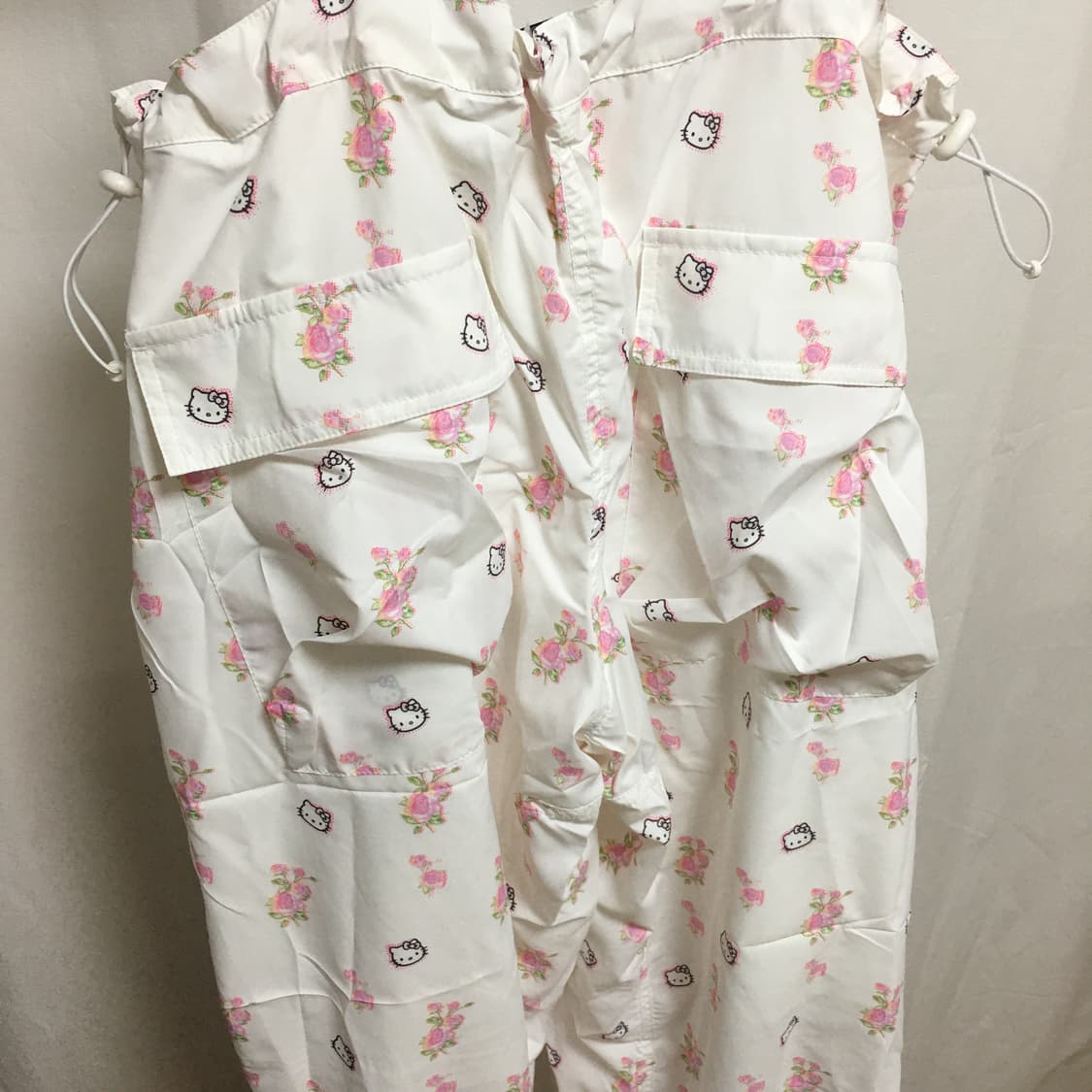 open yy x hello kitty parachute pants 상품이미지4
