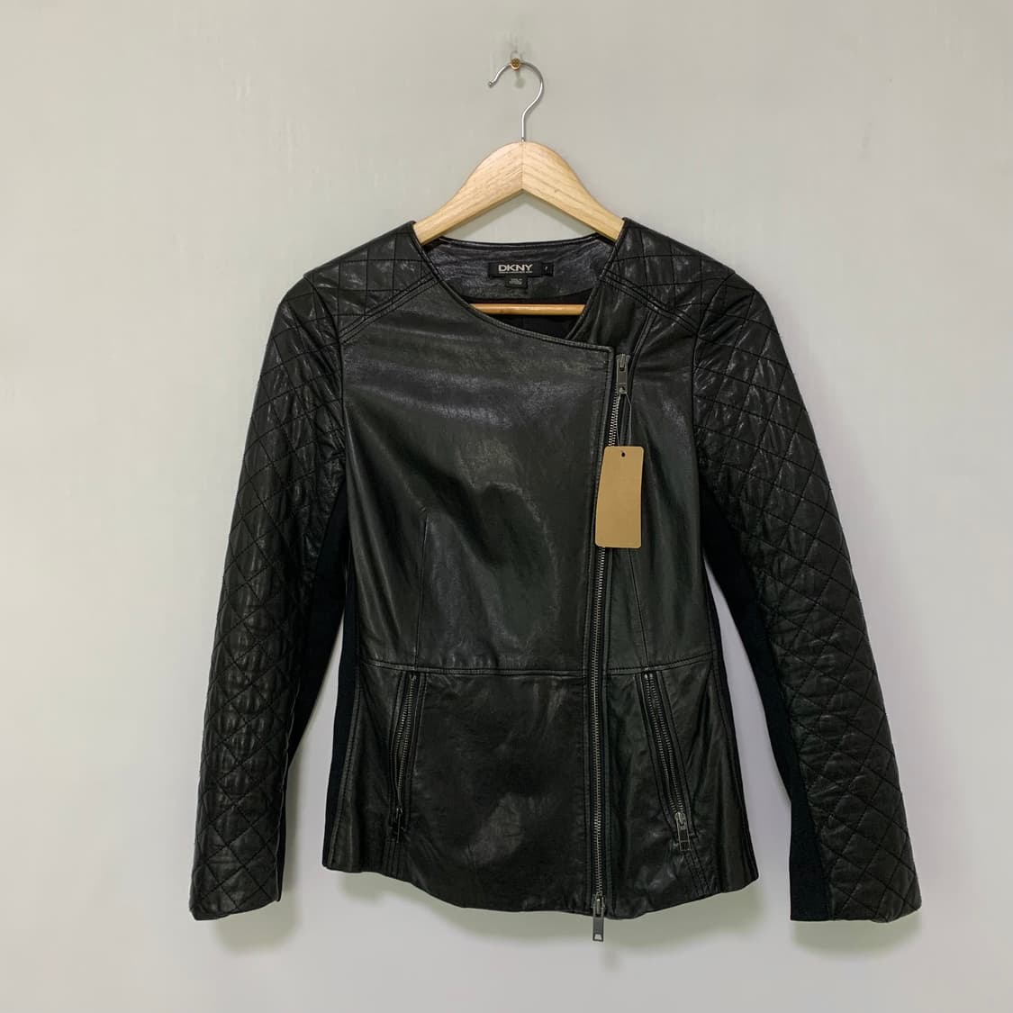 DKNY 00s 퀼팅 양가죽 비대칭사선투웨이지퍼 라이더자켓 블랙 도나카란 상품이미지7