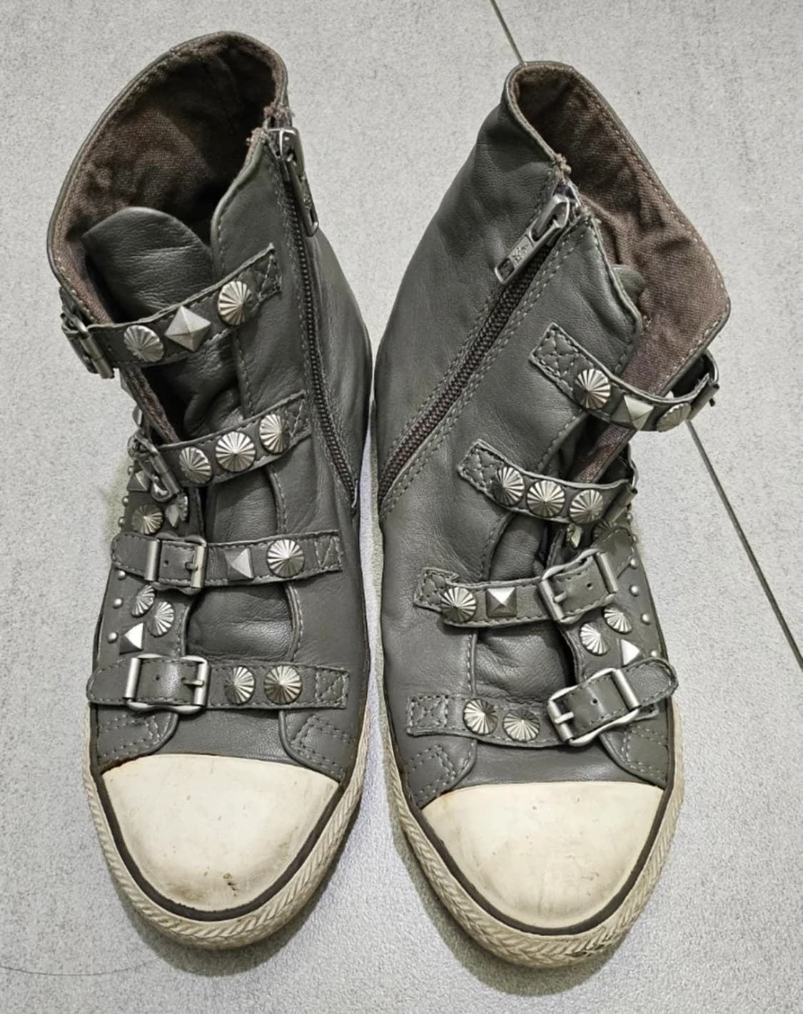 Ash 아쉬 스터드 하이탑 스니커즈 38 상품이미지2