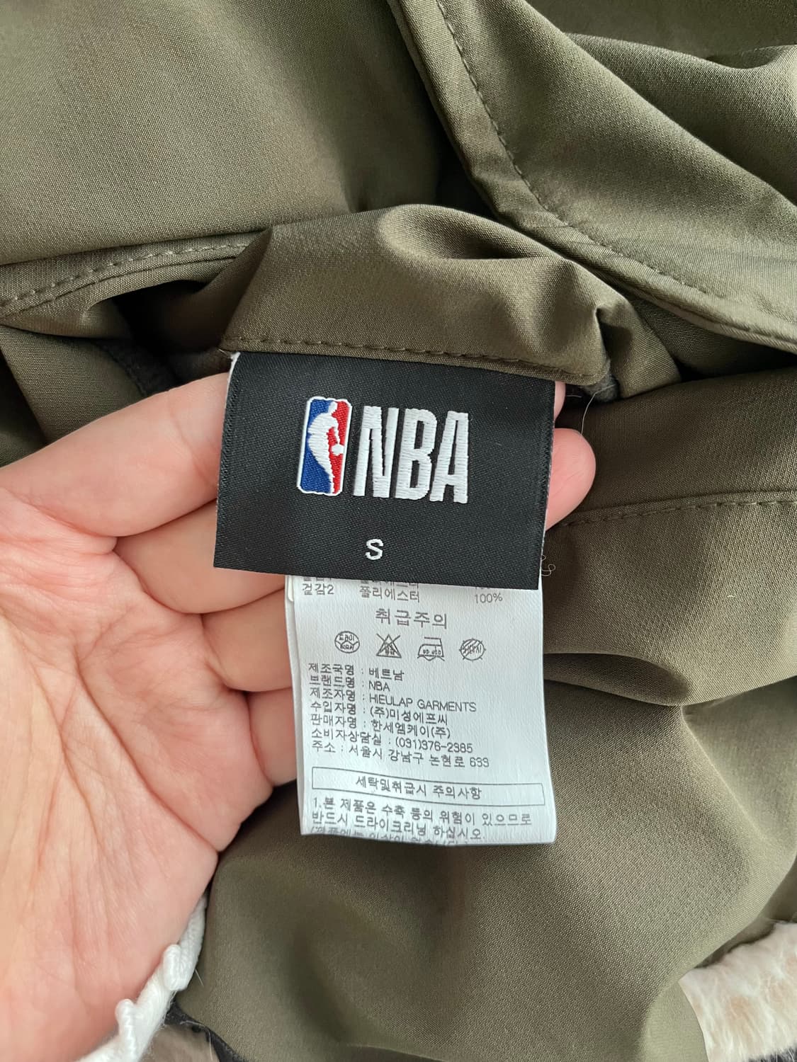 S) NBA 리버시블 퍼 자켓 카키 상품이미지6