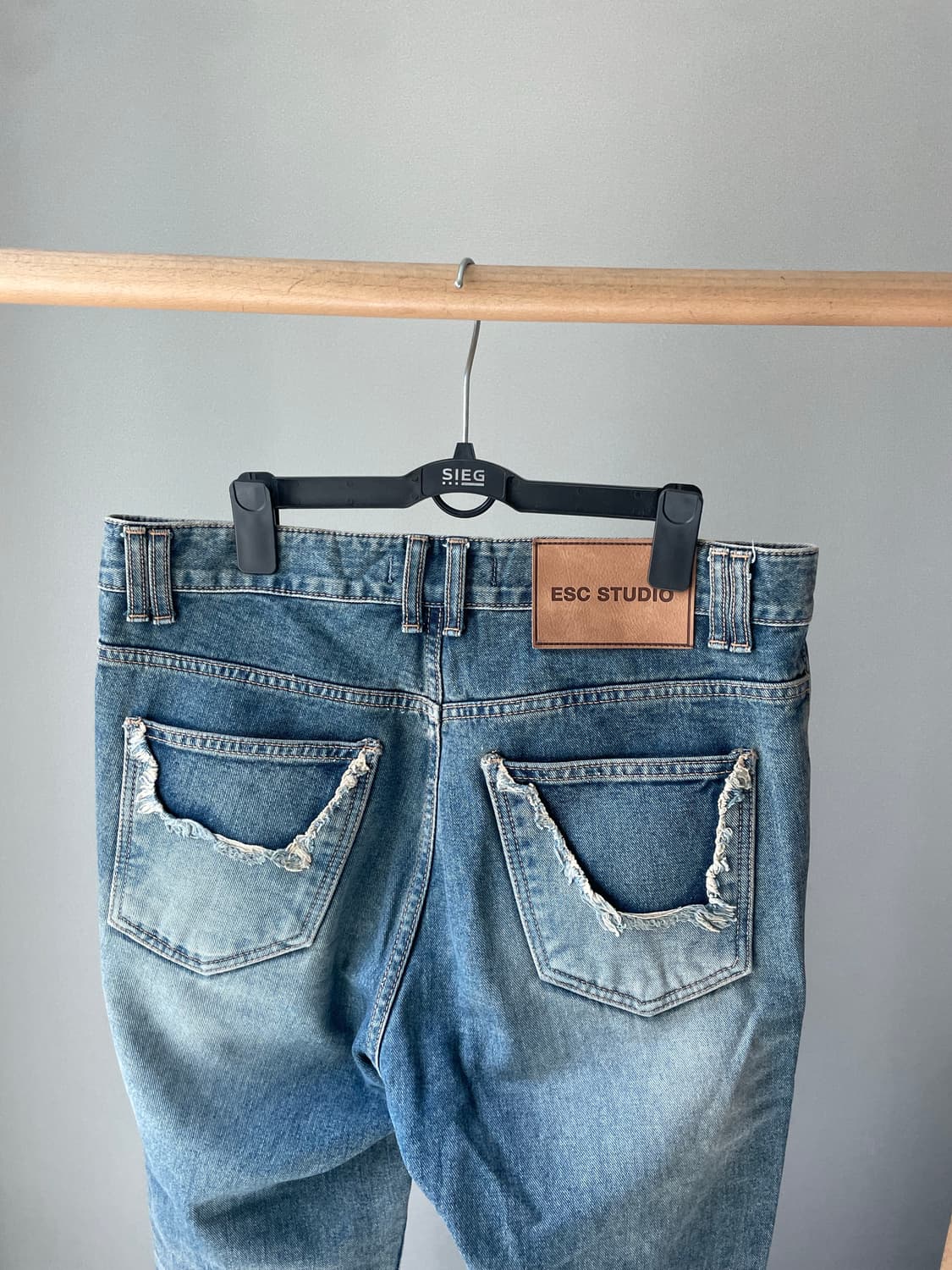 Damage Boot Cut Denim Pants (Blue) 상품이미지4