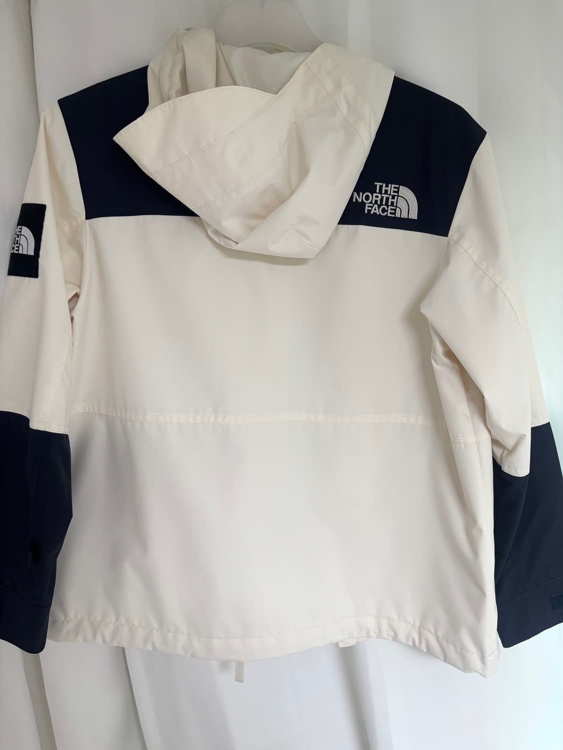 노스페이스 바람막이 상품이미지3