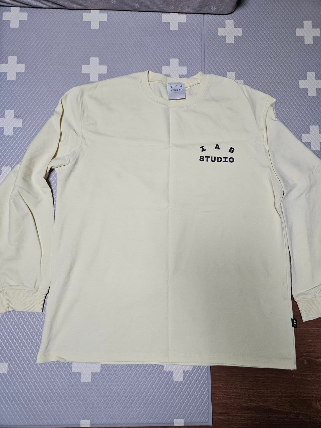 아이앱 스튜디오 롱슬리브 레몬 XL 상품이미지2