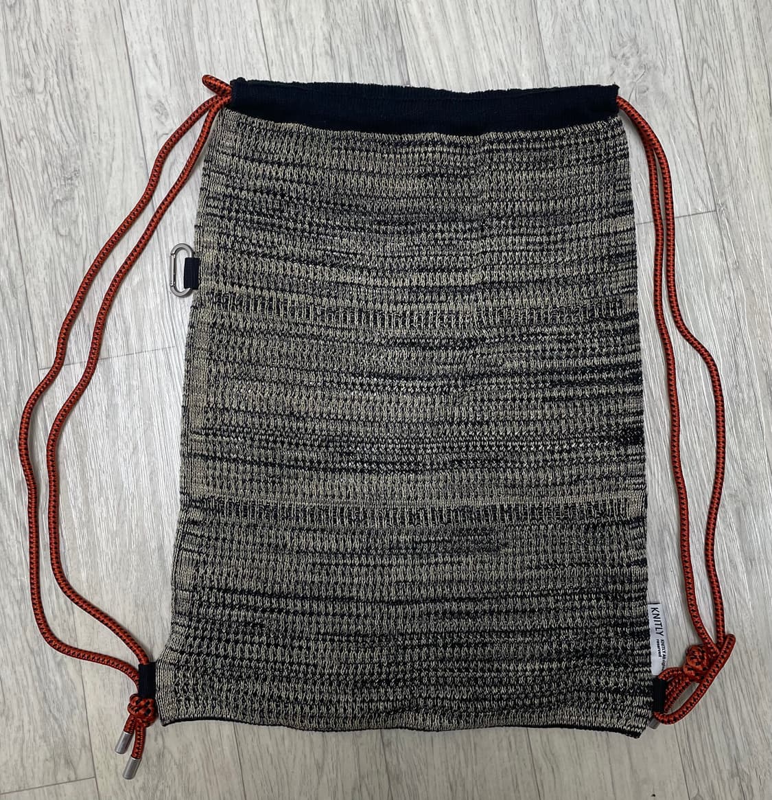 Knitly 스트링백 팝니다! 상품이미지2