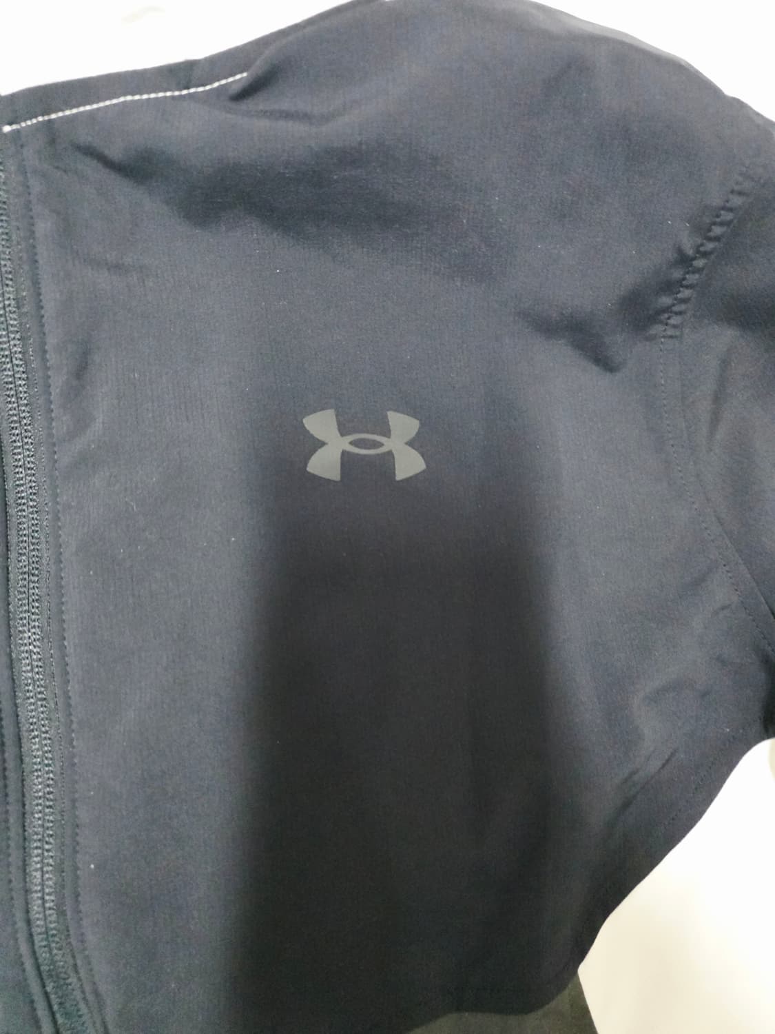 [언더아머] 스톰 방풍 골프 윈드브레이커 져지 자켓 XL(105) 상품이미지3