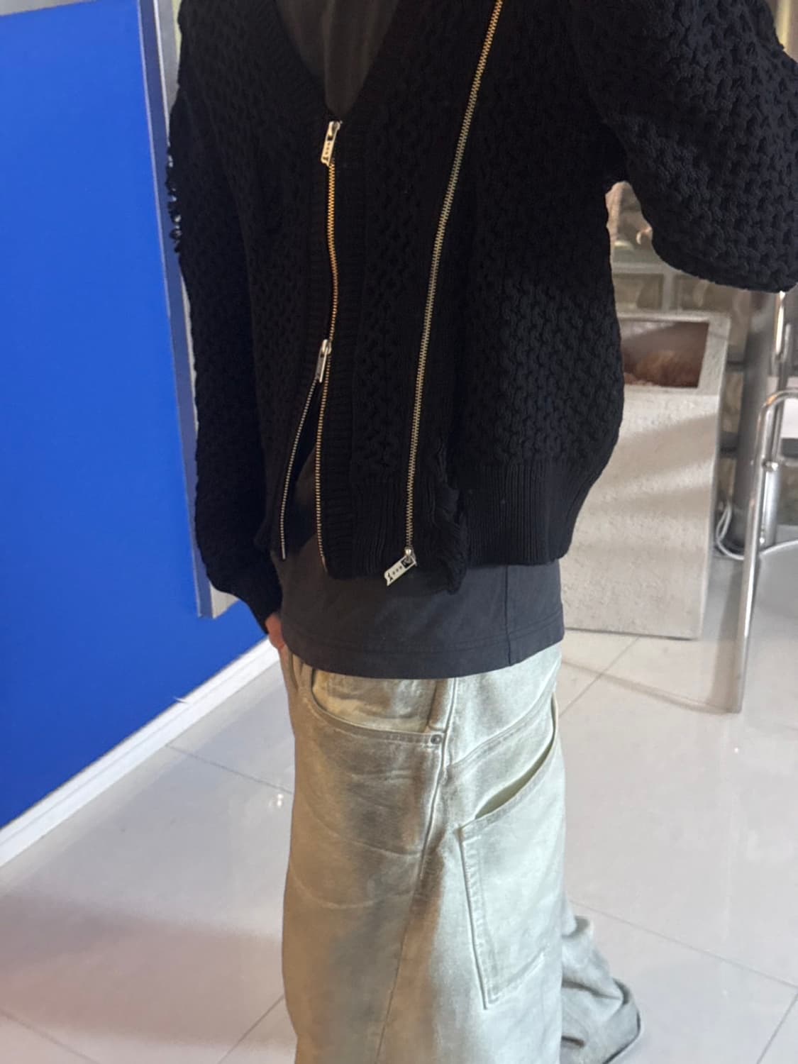 Line Zip Damage Cardigan 상품이미지6