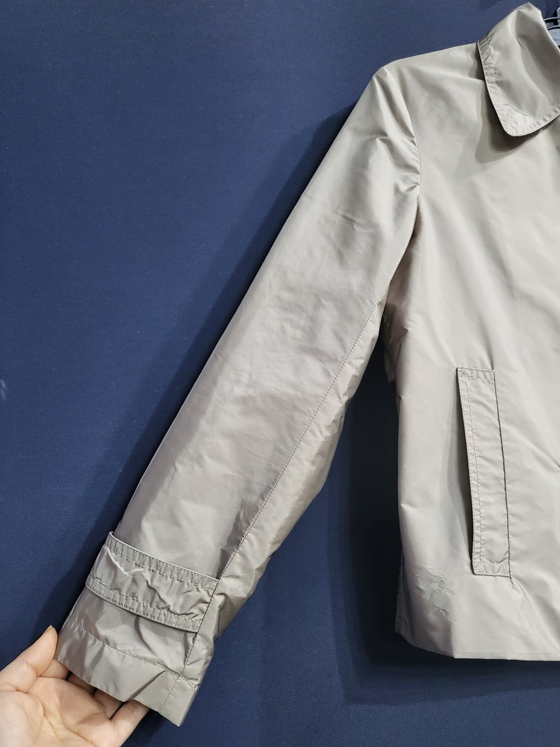 띠어리 크롭 나일론자켓 상품이미지3