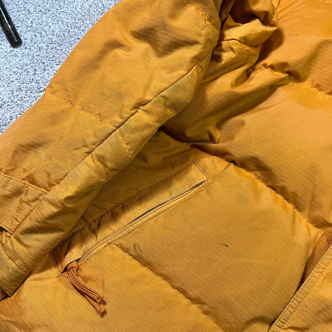 나이키 올드스쿨 스우시 덕다운 패딩 상품이미지6