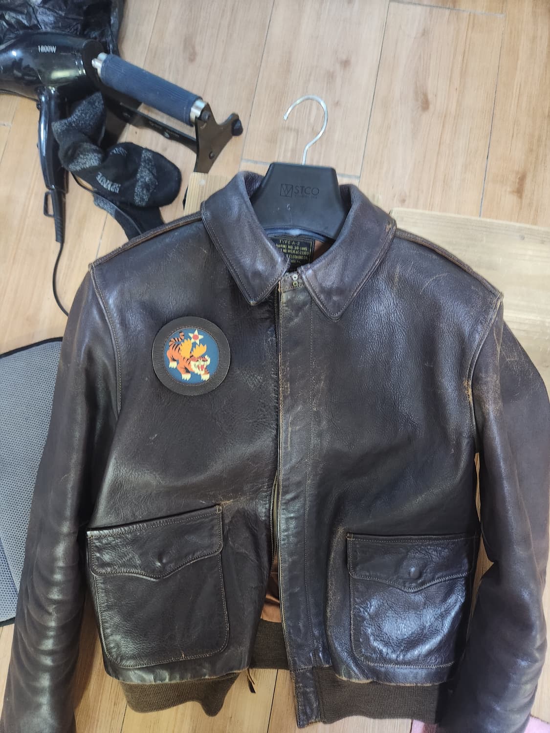 리얼맥코이 토이즈맥코이 버즈릭슨 스콰드론 A2자켓 호랑이패치 판매합니다 상품이미지3