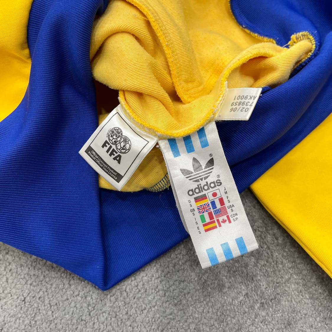S 아디다스 스웨덴 축구 대표팀 트랙탑 져지 상품이미지5