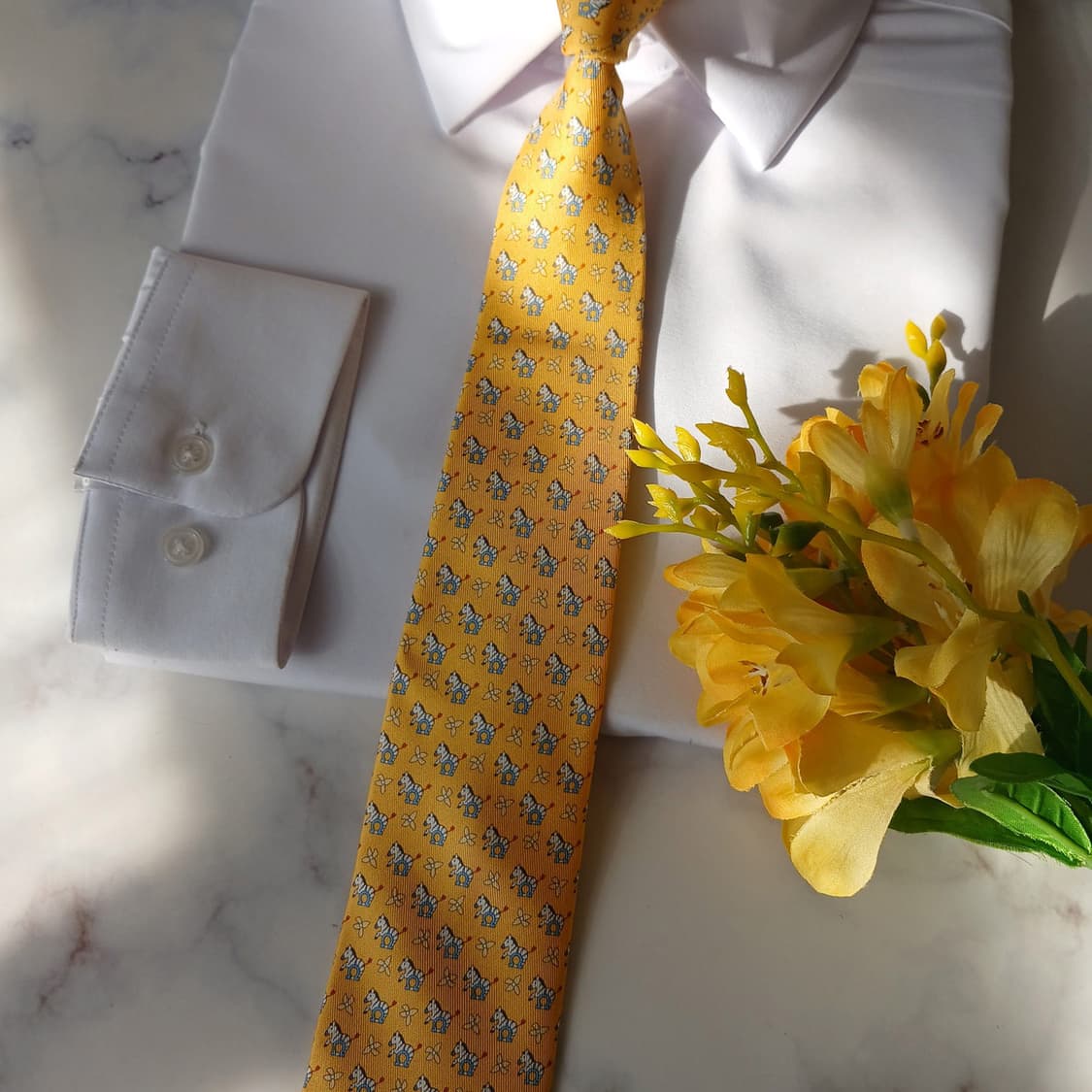 페라가모 옐로우 애니멀 패턴 넥타이 8.3cm B등급 A19716 상품이미지4