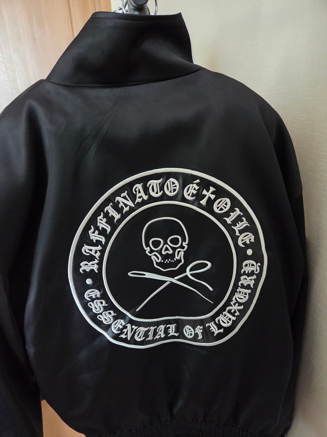 라피나토 에뚜왈 실키 레더 자켓 52 사이즈 팝니다 상품이미지3