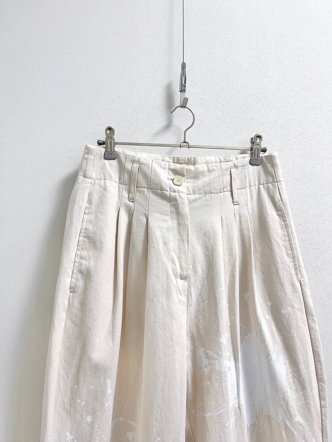 더일마 페인티드 핀턱 팬츠 상품이미지2