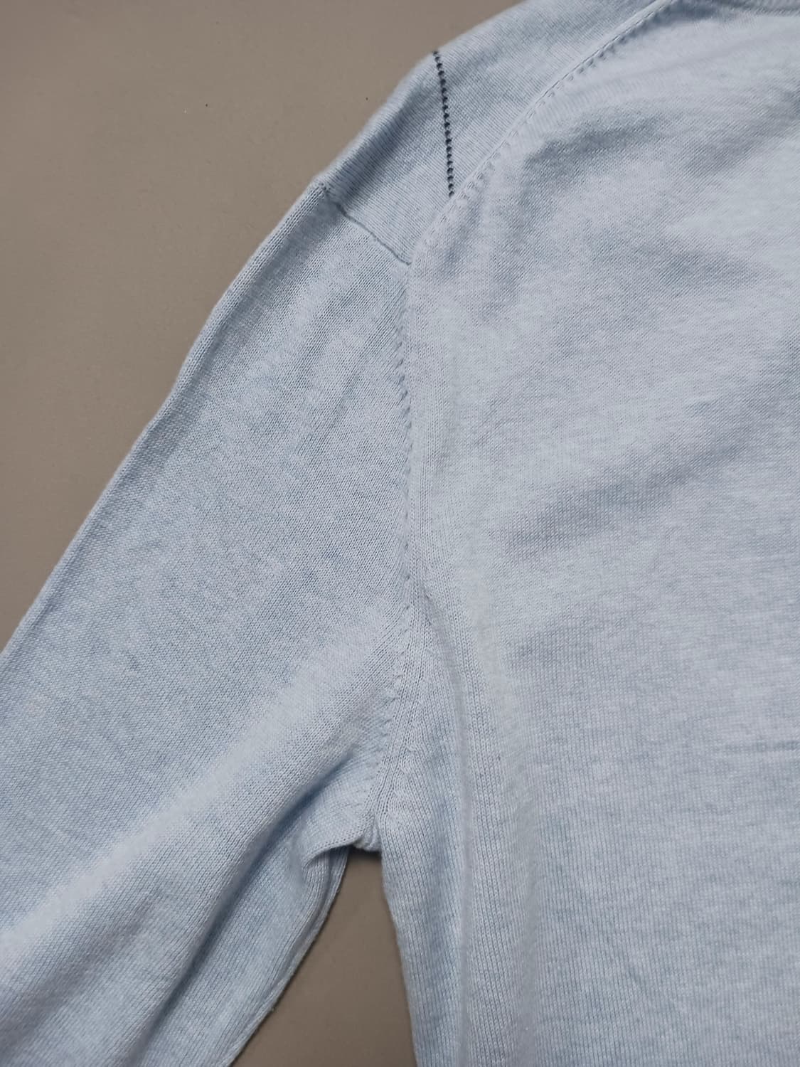 [L] 노티카 아가일 패턴 로고 브이넥 니트 상품이미지9