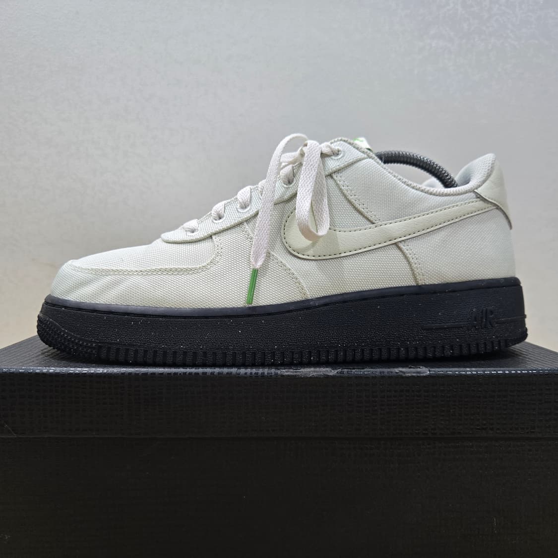 270 나이키 에어포스1 로우 LV8 씨글래스 상품이미지3