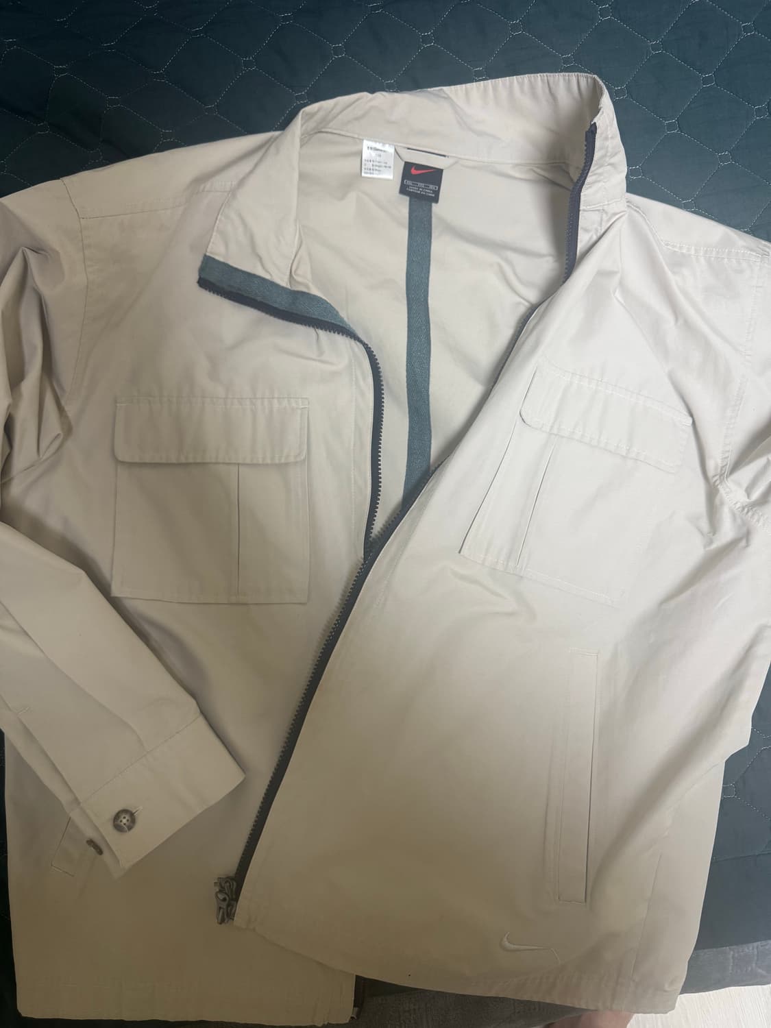 나이키 자켓 판매합니다 상품이미지1