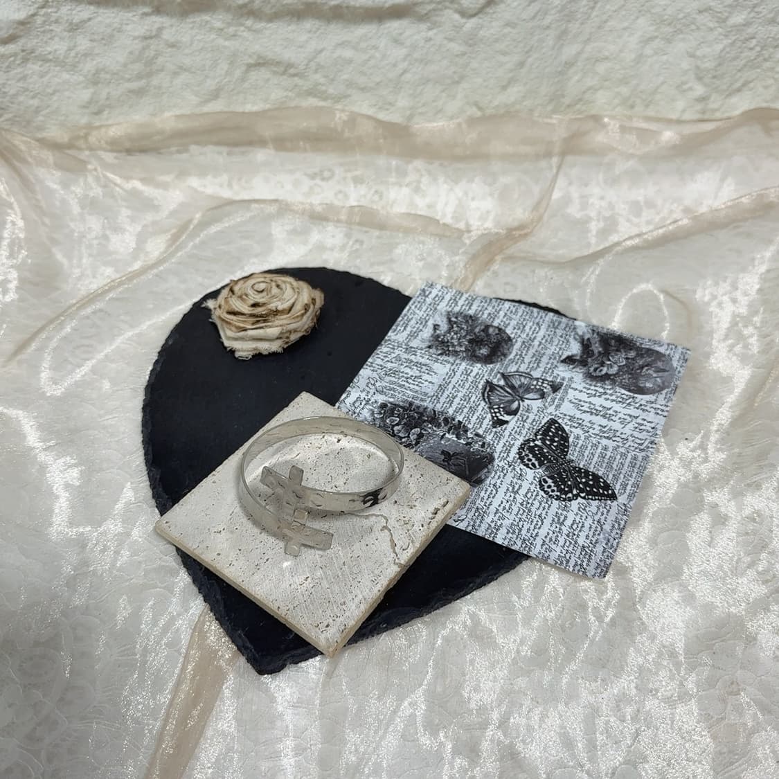 빈티지 해머링 십자가 오픈 팔찌 상품이미지1