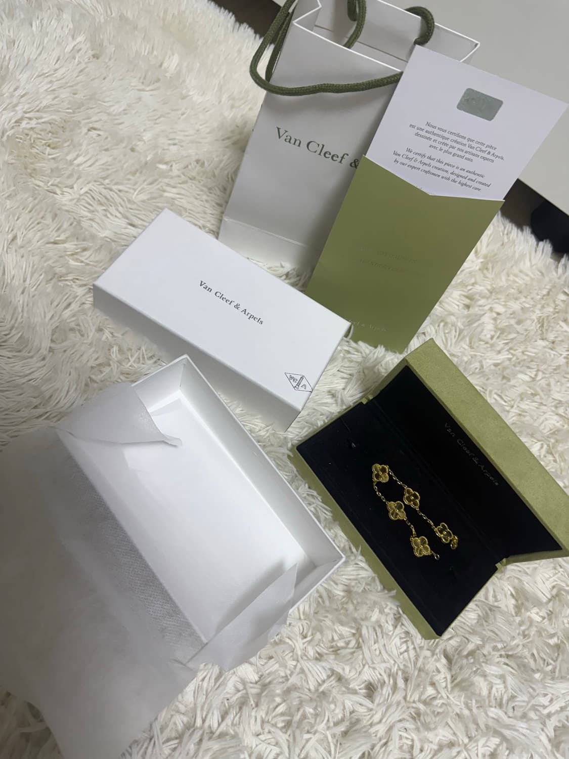 반클리프 팔찌 판매합니다. 상품이미지1