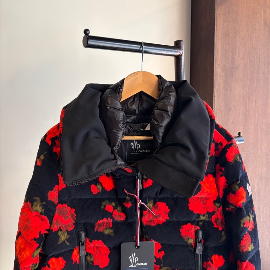 15454 - 몽클레어 플로랄 구스 다운 패딩 상품이미지1