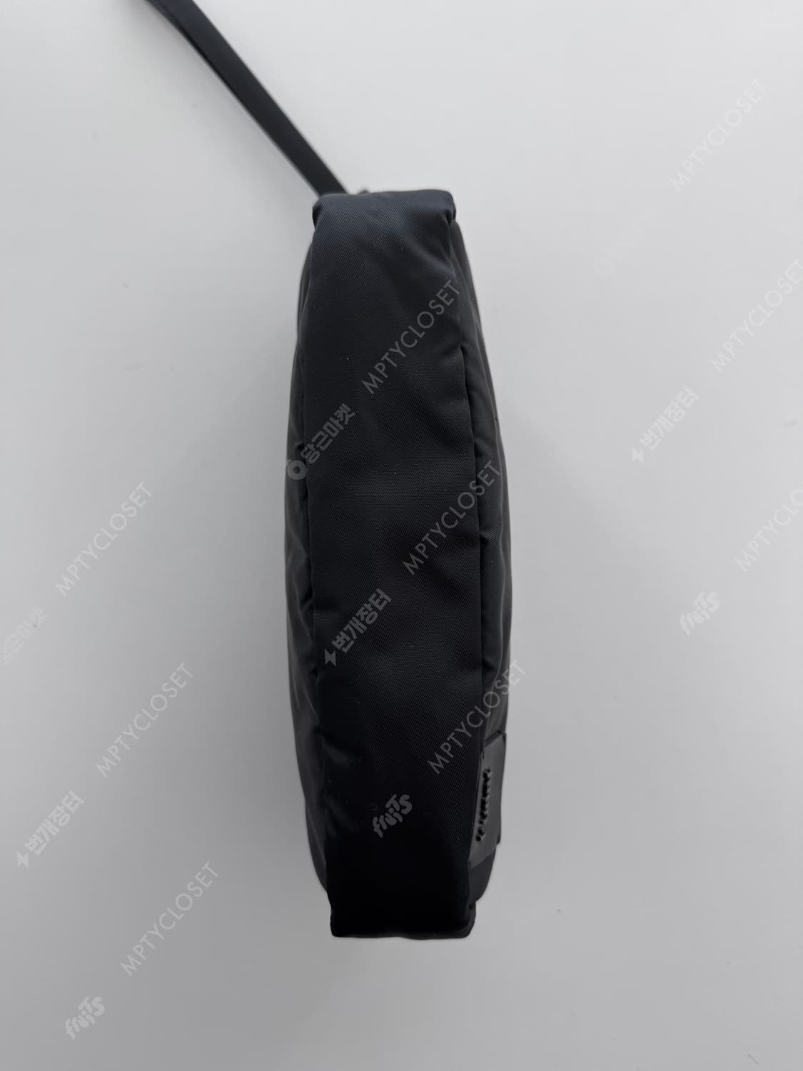 juun.j 준지 나일론 파우치백 상품이미지3