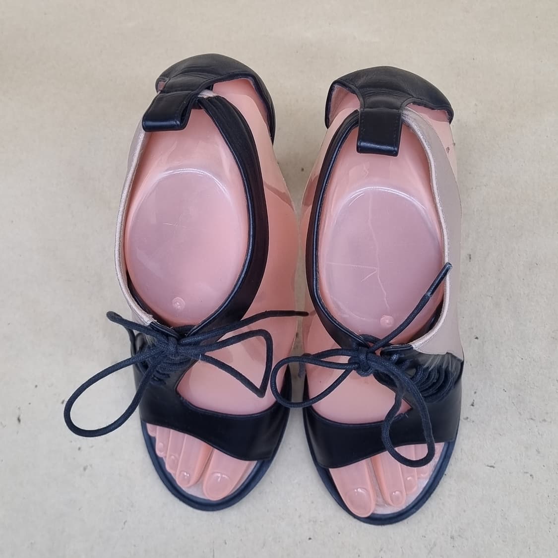 셀린느 여성 하이힐 실사이즈240 굽11.5 상품이미지2