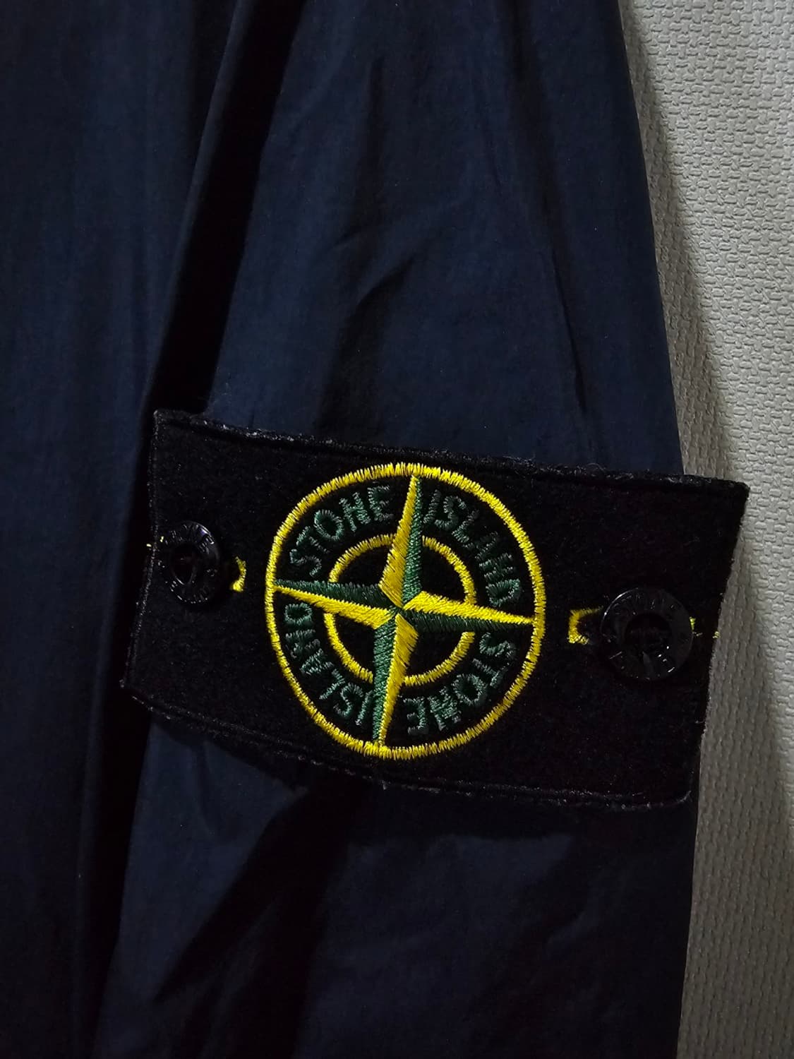 정품 스톤아일랜드 크링클랩스 후드 자켓 100 / L 상품이미지3