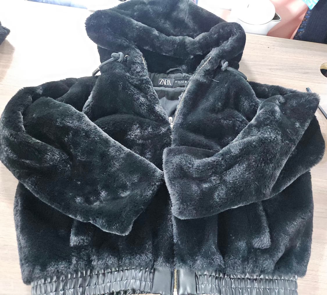 ZARA자라 페이크퍼 후두집업 자켓 L 상품이미지3