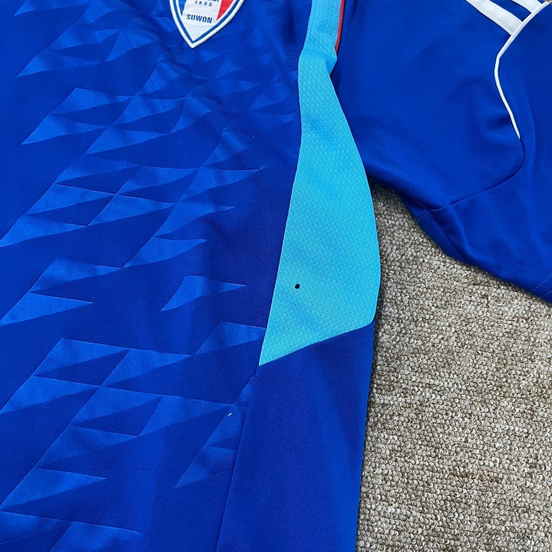 아디다스 수원삼성 축구 유니폼 상품이미지3