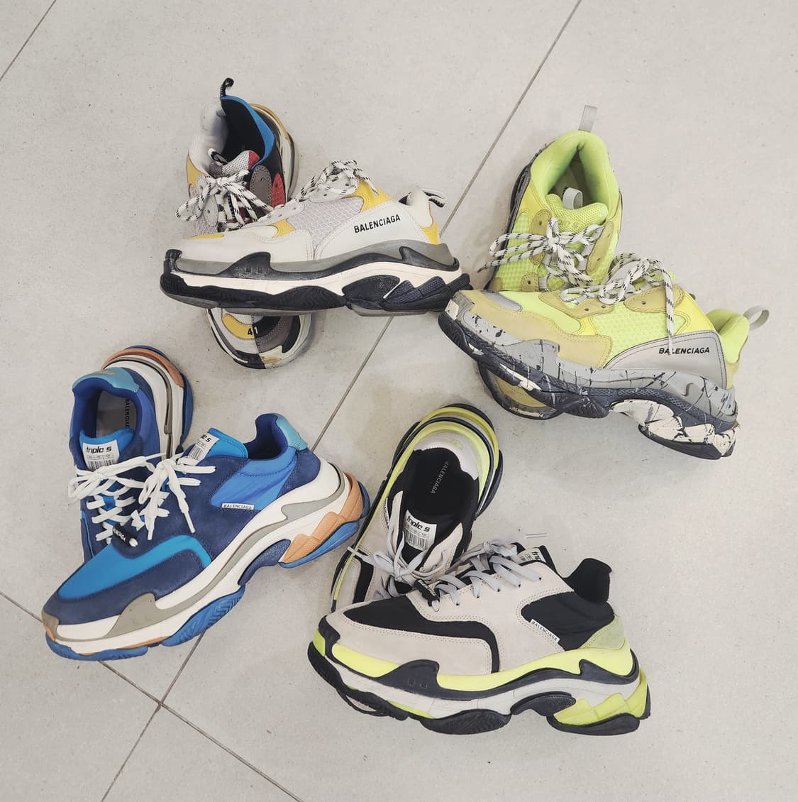 발렌시아가 트리플s 41 사이즈 팔아요 상품이미지2