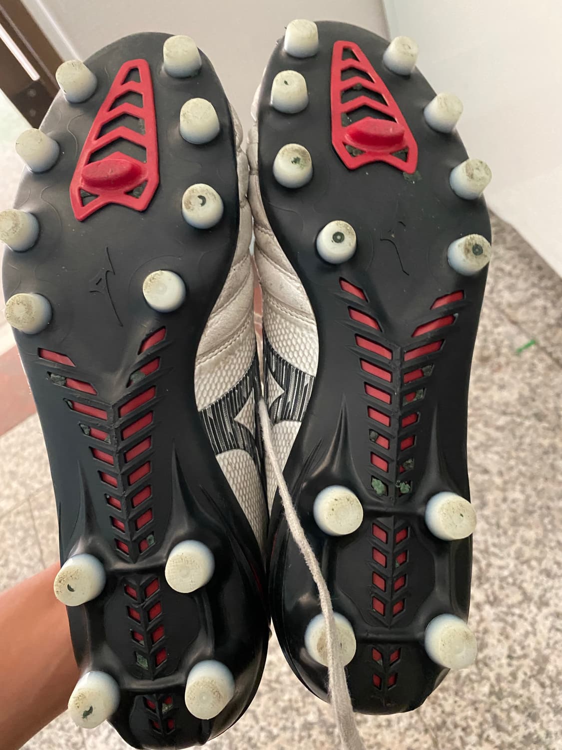 미즈노 축구화 상품이미지2