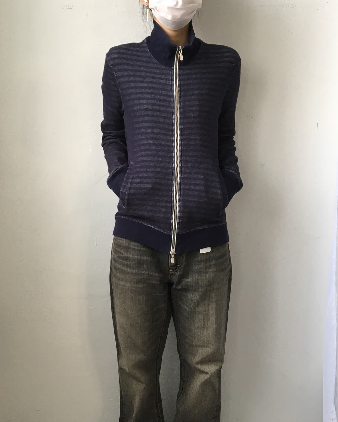 Stripe pattern high neck zip up 상품이미지1