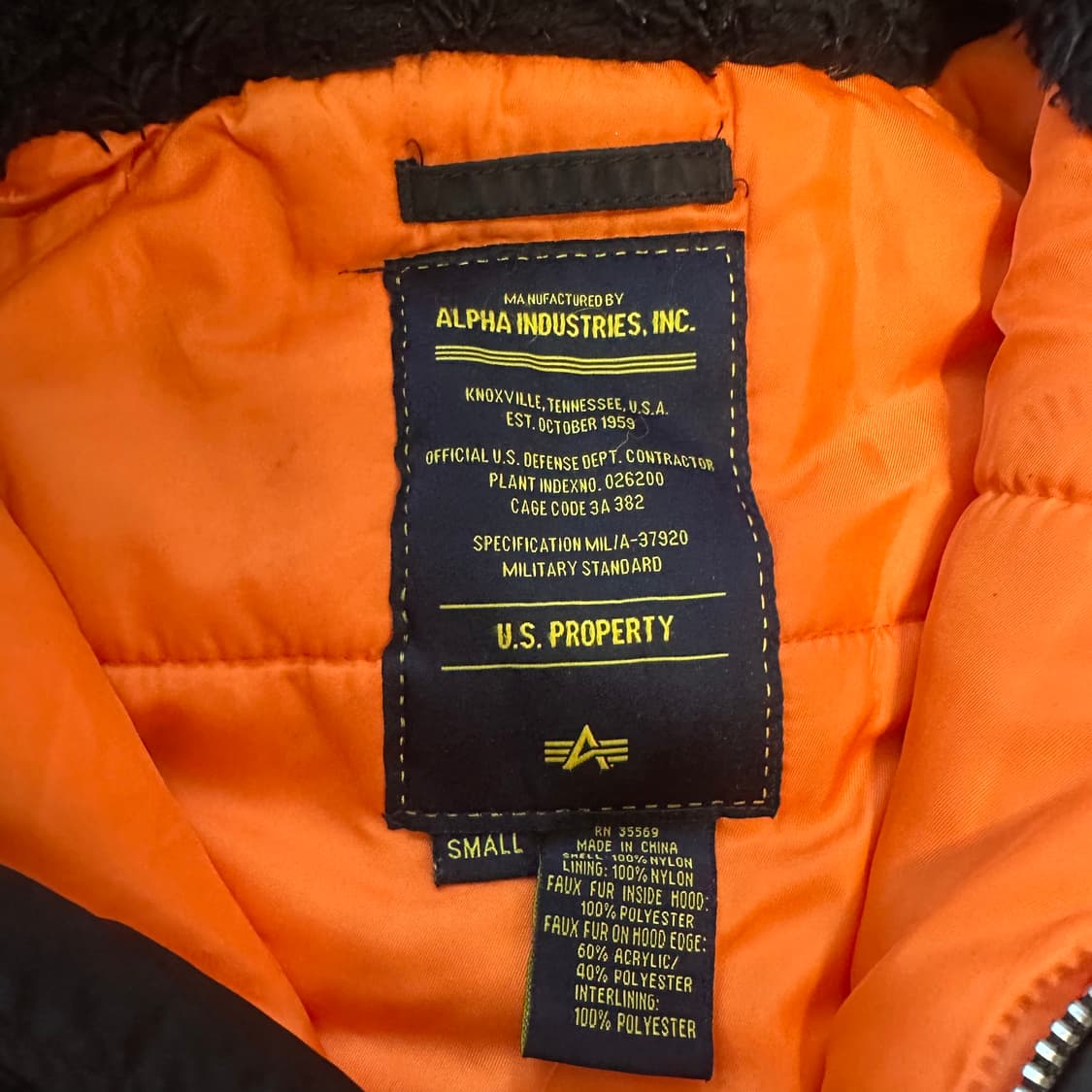 알파인더스트리 블랙 패딩 점퍼 상품이미지4