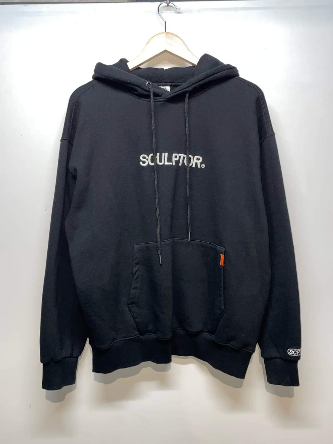 스컬프터 블랙 후드티 상품이미지2