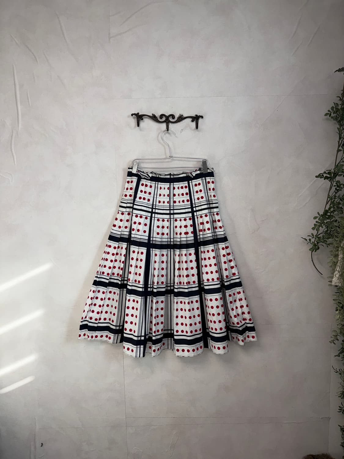 Red navy dot check pleats skirt 상품이미지1
