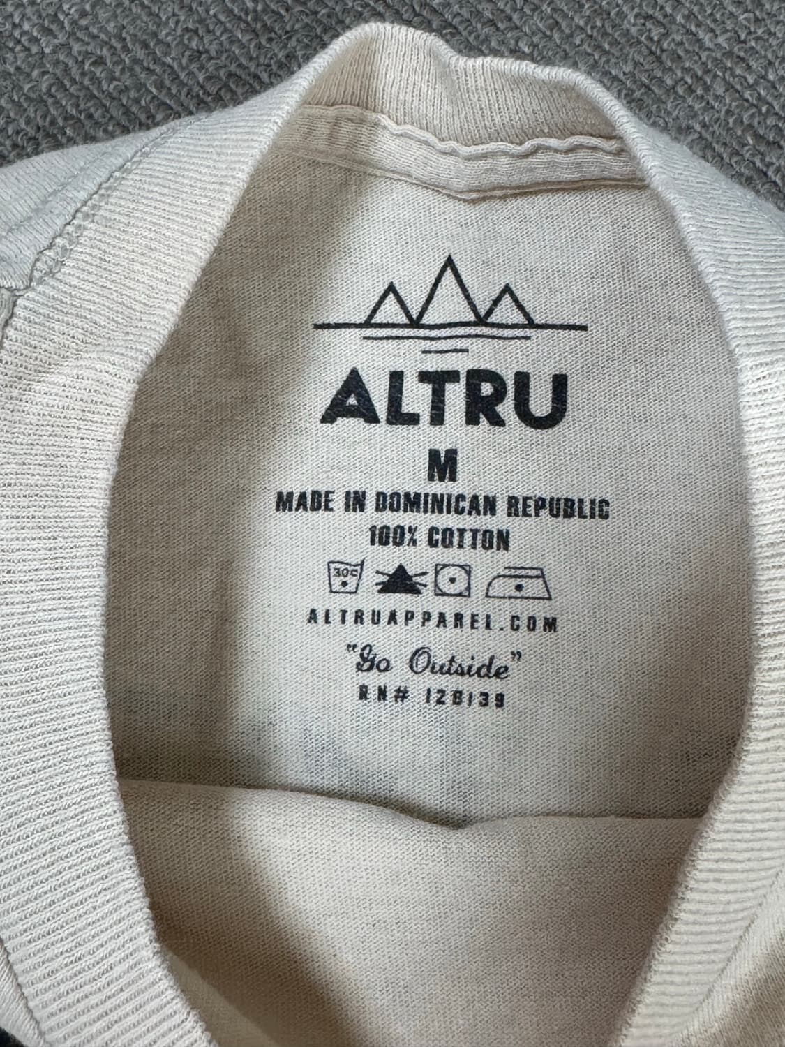 스켈레톤 그래픽 티셔츠 상품이미지4