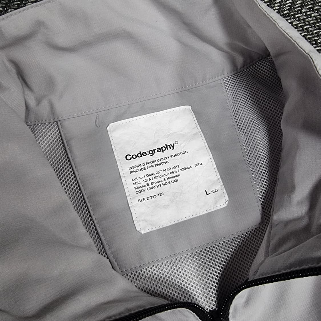 CGP 코드그라피 그레이 바람막이 상품이미지5