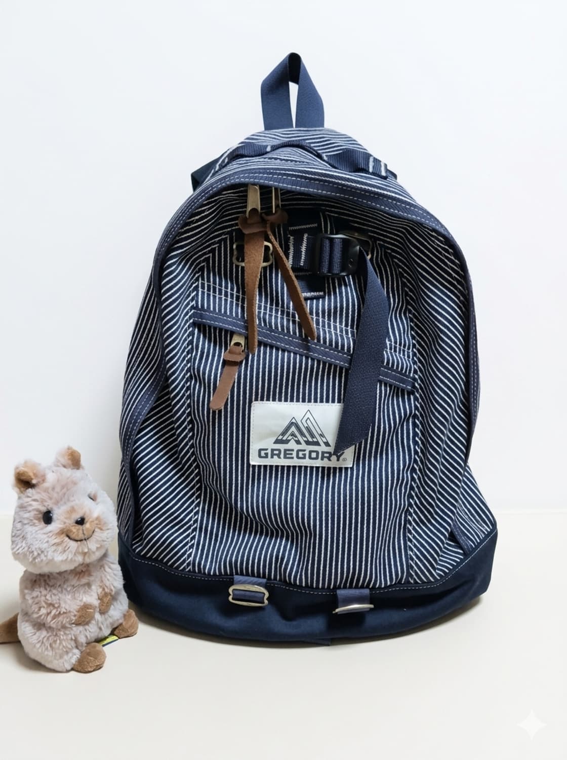그레고리 데이팩 히코리 스트라이프 백팩 상품이미지3