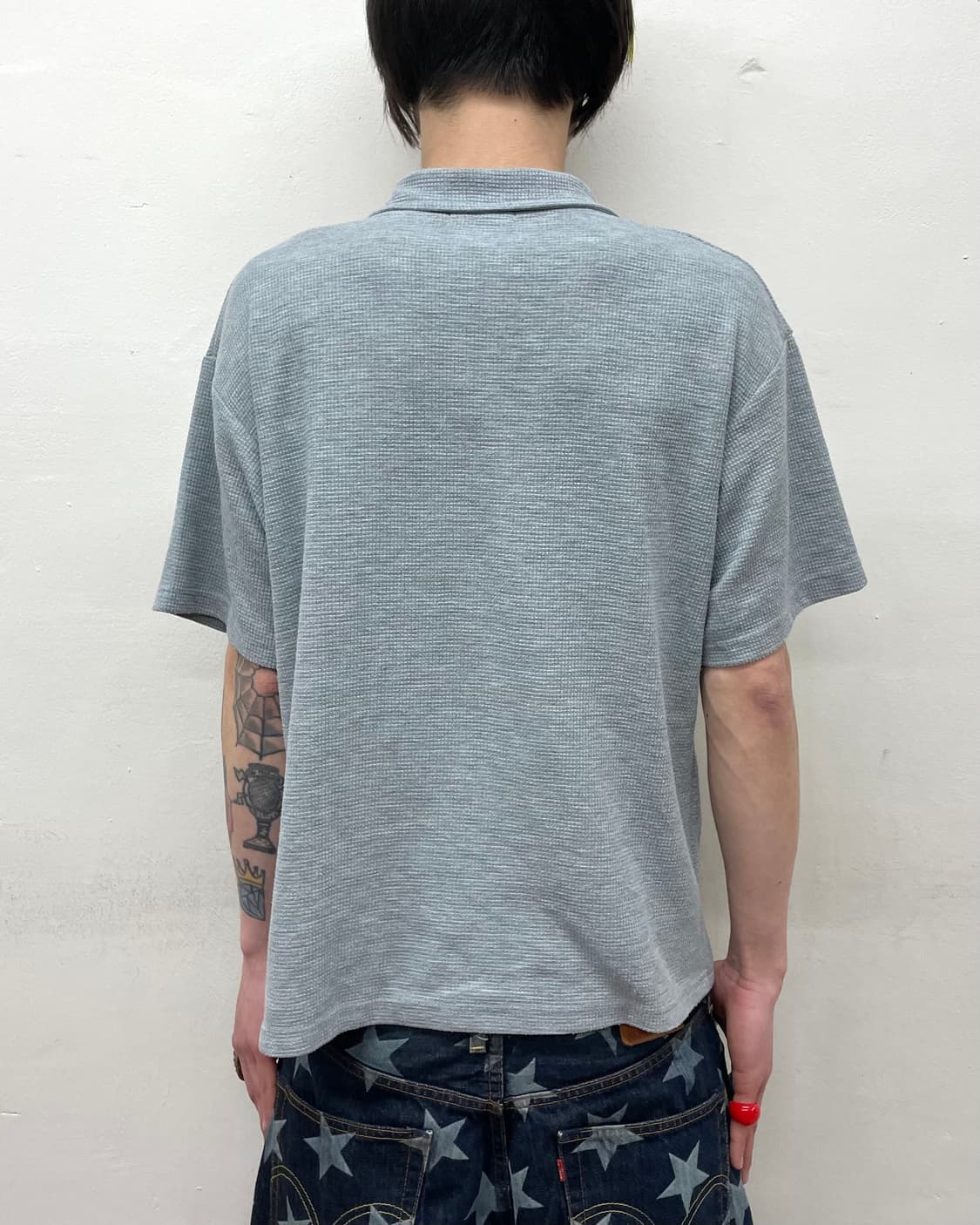 Bear strap gray T-shirt  상품이미지2