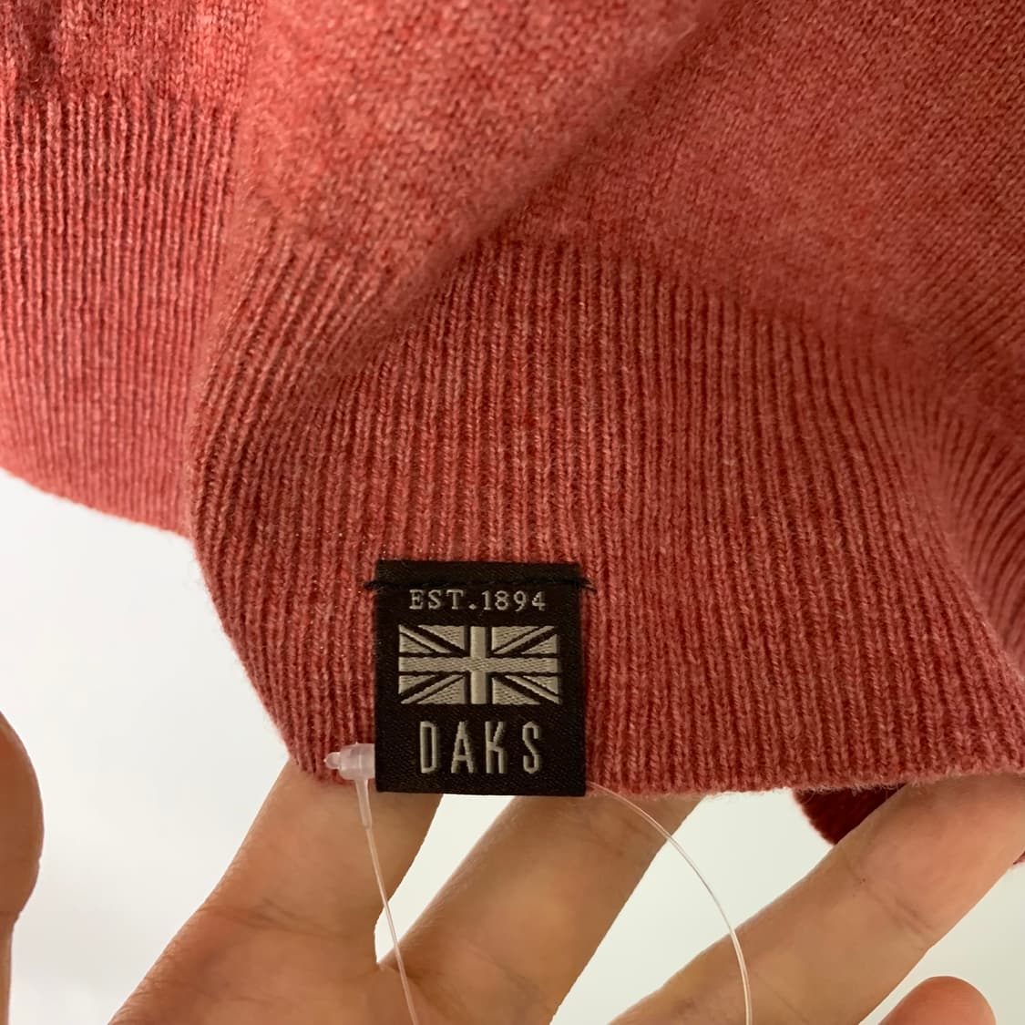 닥스 핑크 브라운 목폴라 니트 빈티지 남녀공용 상품이미지3