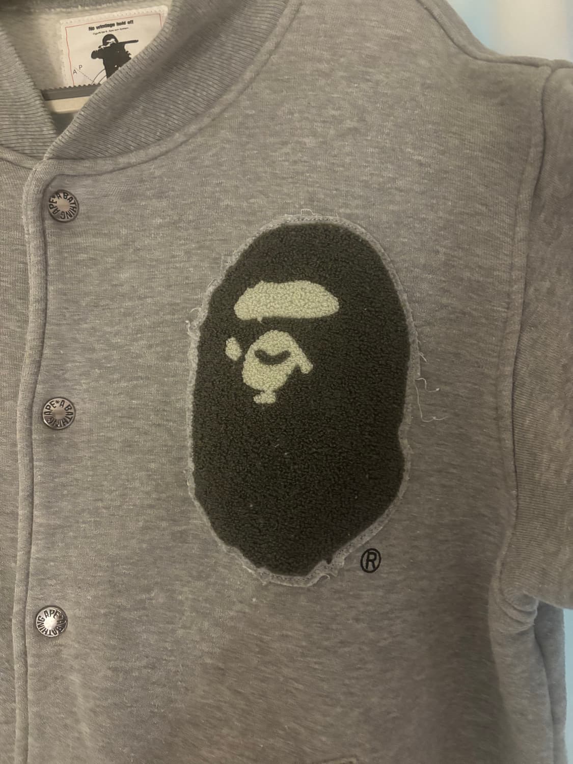 베이프 바시티 자켓 그레이 정품 단종🩶 남녀공용 상품이미지4