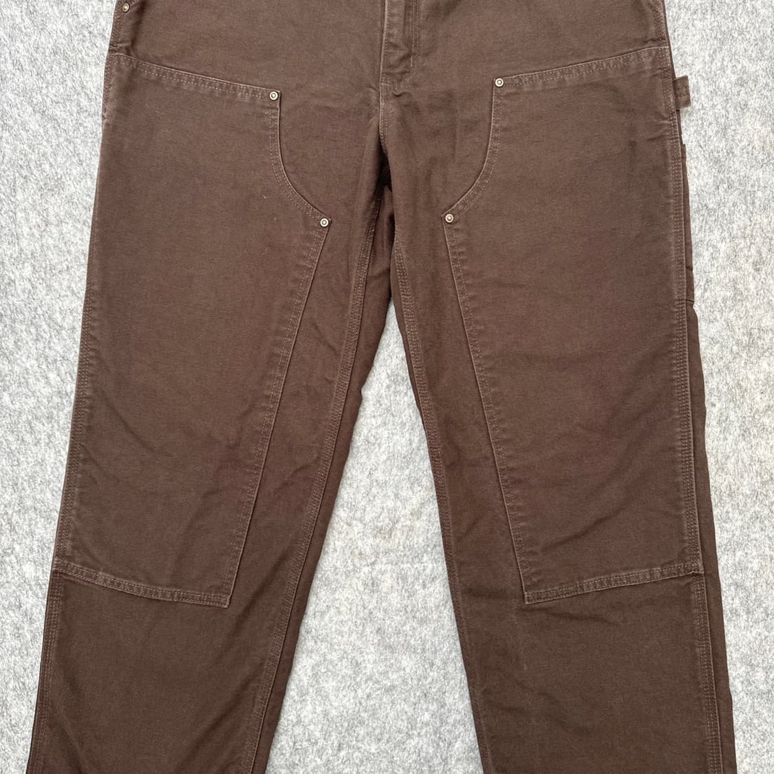 2024 칼하트 B136 DKB 브라운 더블니 카펜더 팬츠   상품이미지3