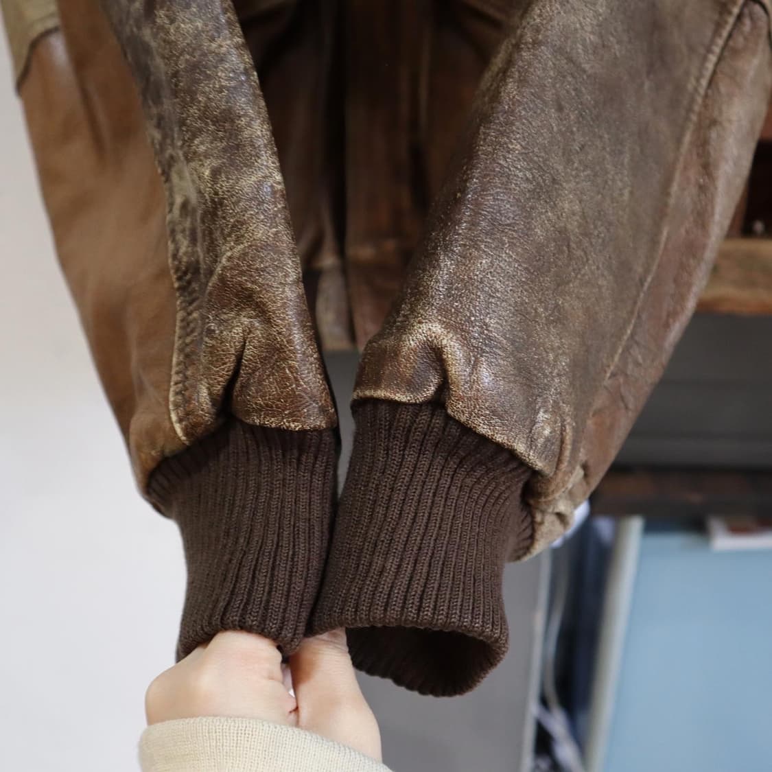 아비렉스 A-2 레더 봄버 자켓 상품이미지4