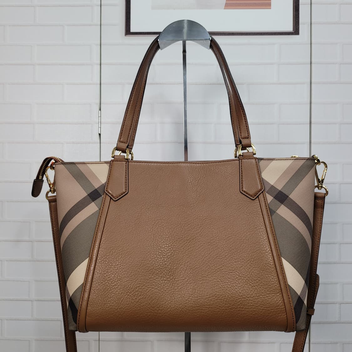 닥스 브라운 체크 가죽 숄더백 토트백 가방 새상품급 상품이미지4