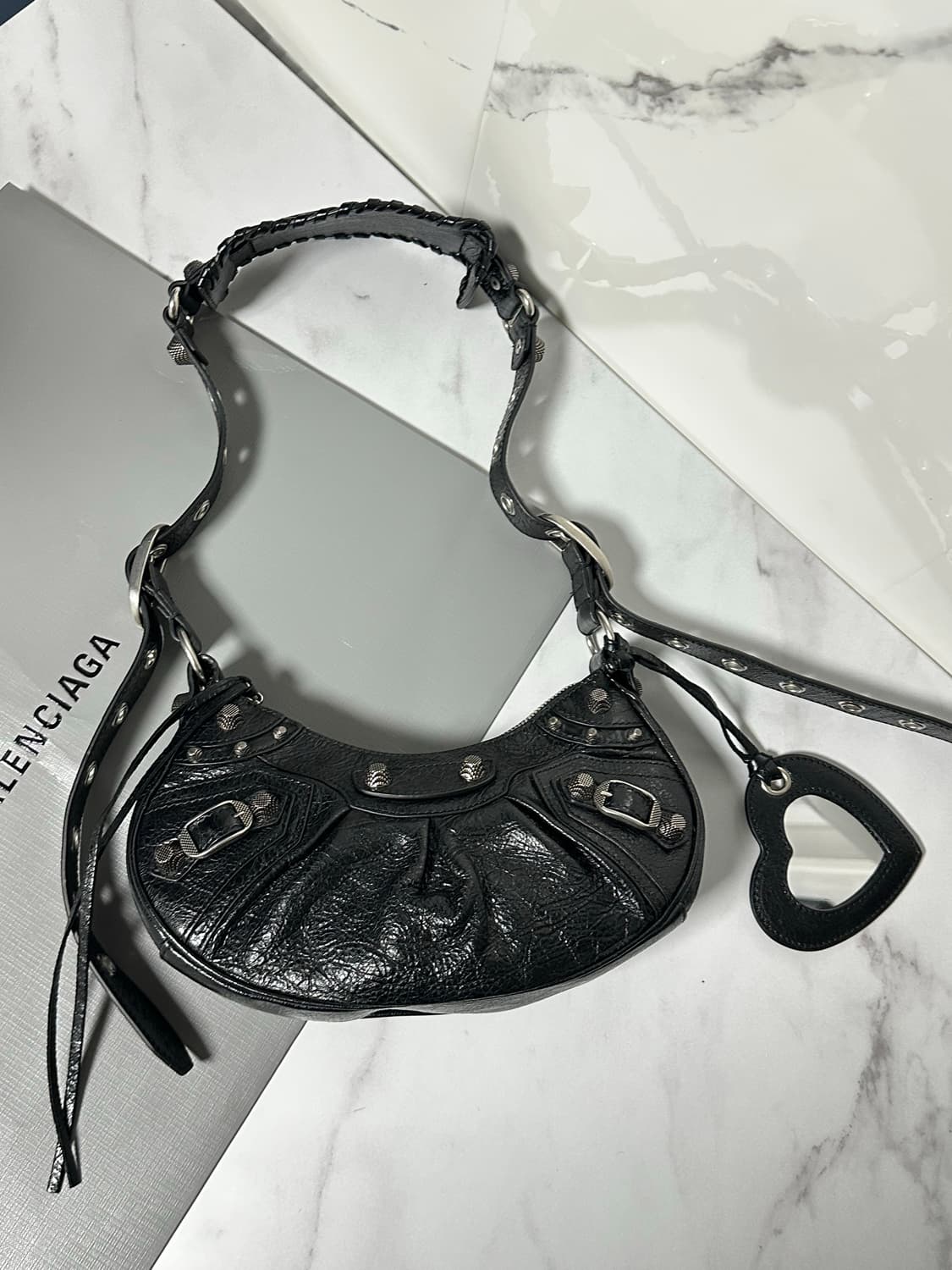 [25년 9월구매 정품] 발렌시아가 르카골 블랙xs  상품이미지1