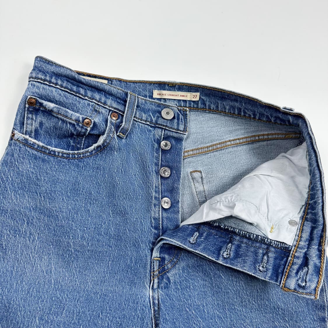27 리바이스 여성 립케이지 스트레이트 앵클 데님팬츠 상품이미지3