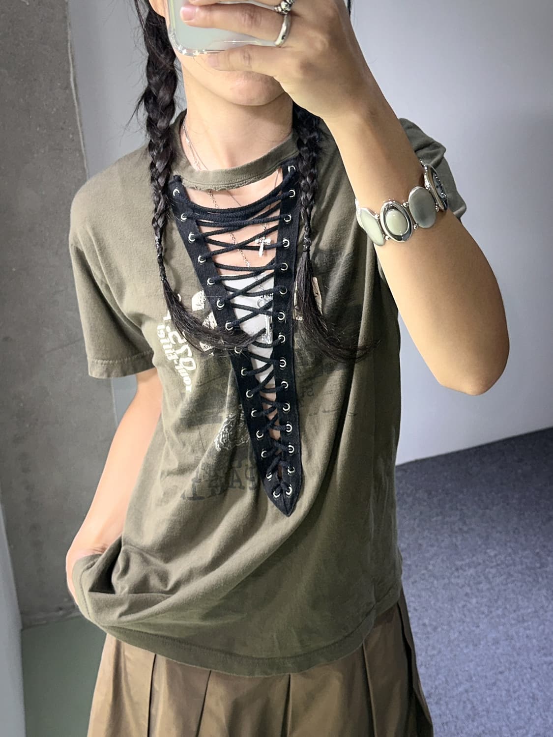 khaki eyelet open t shirt 상품이미지5