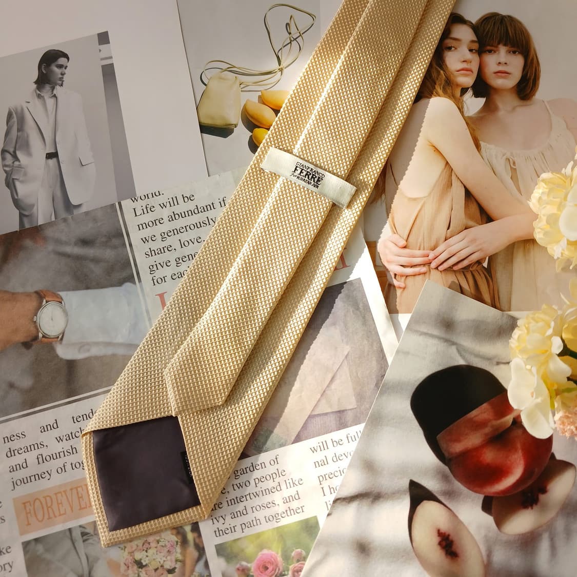 지안프랑코 페레 실크 아이보리 넥타이 8.7cm A+등급 A19486
 상품이미지6